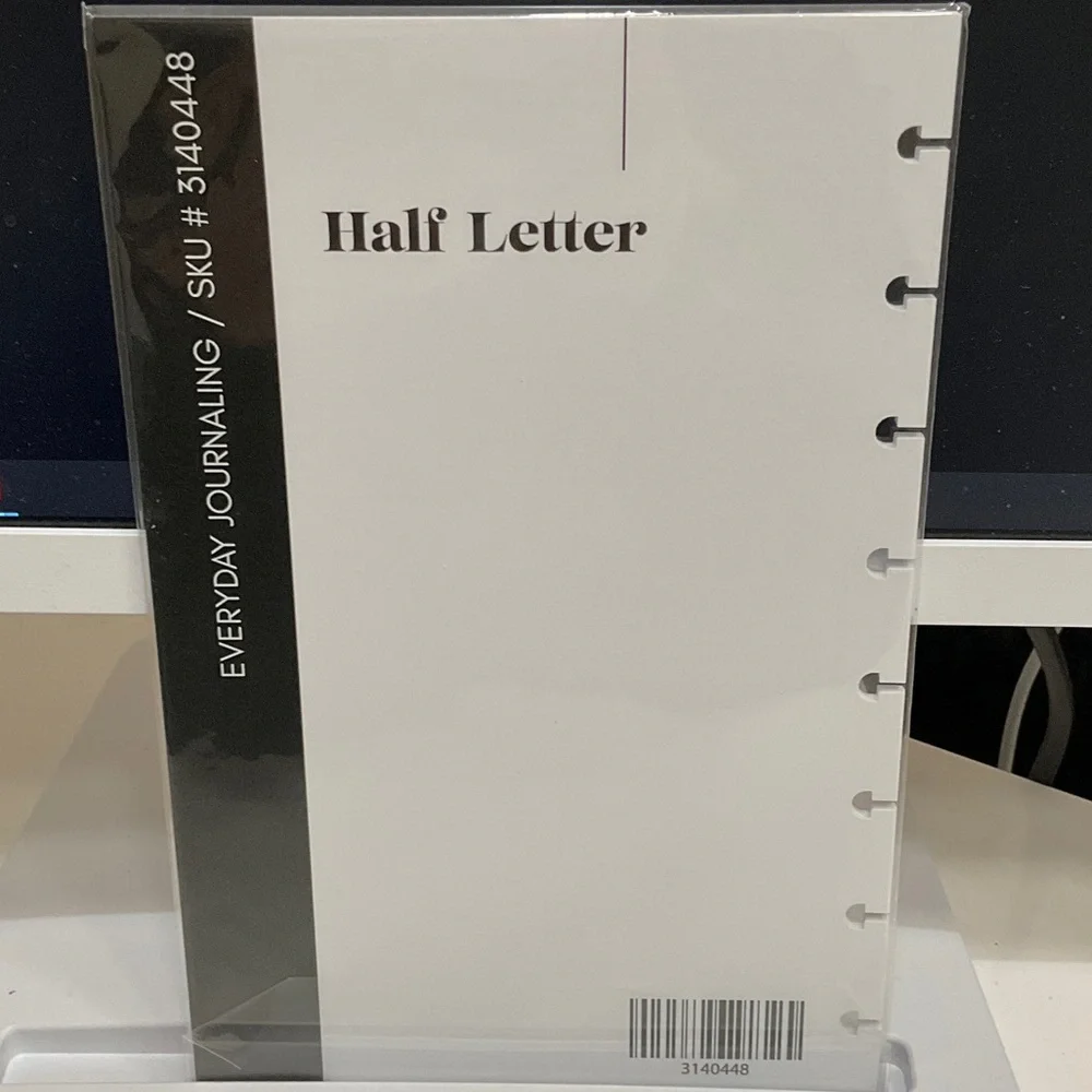 Cloth and Paper Everyday Journaling Focus Inserts in Half Letter size.